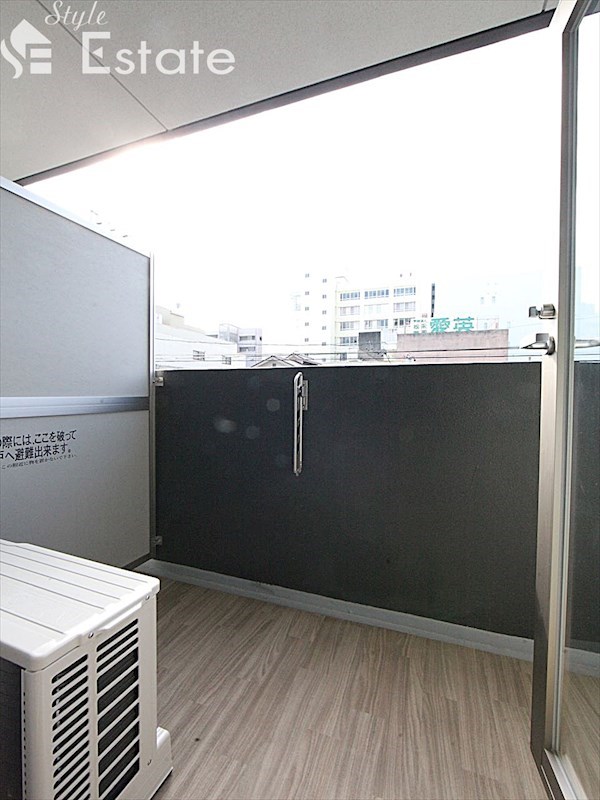 バルコニー　バルコニー