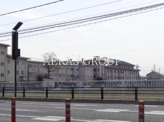 中学校　越谷市立西中学校（中学校）まで1095m