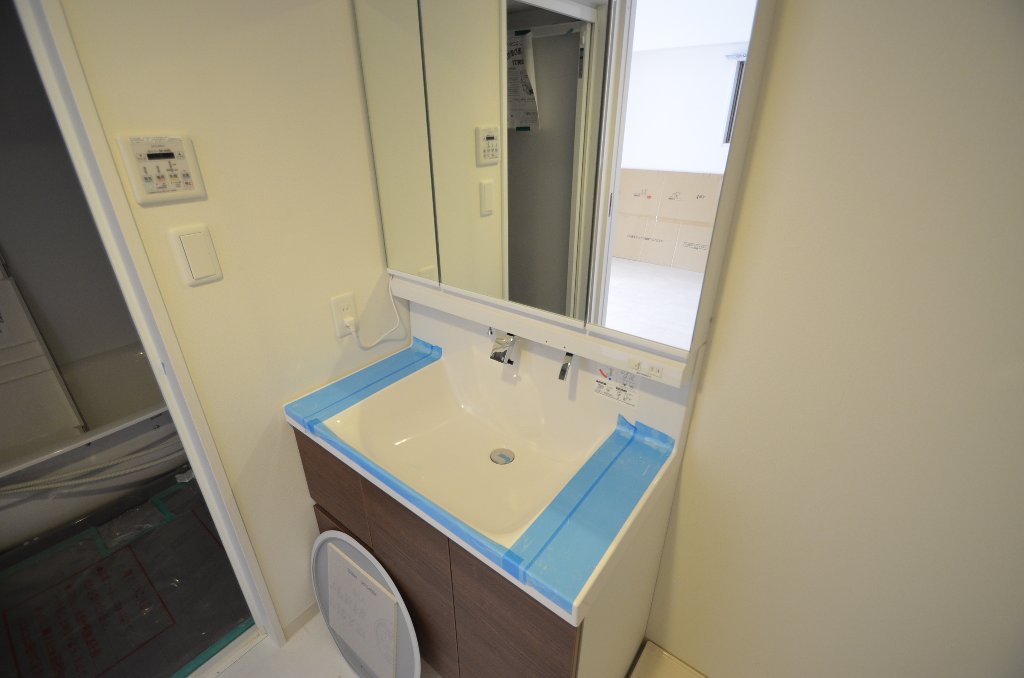 洗面設備　洗髪洗面化粧台