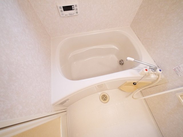 バス・シャワールーム　日々の暮らしに欠かせないお風呂です