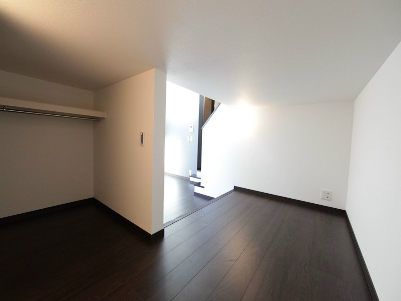 その他部屋・スペース　アンダーロフト4.9帖（収納としてもお部屋としても使えます）