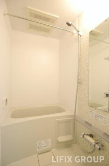 バス・シャワールーム　風呂