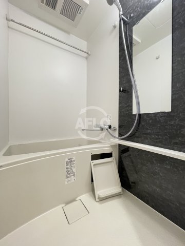 バス・シャワールーム　エスリードレジデンス大阪本町　風呂