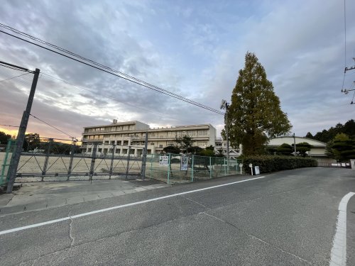 小学校　福山市立瀬戸小学校（小学校）まで1867m