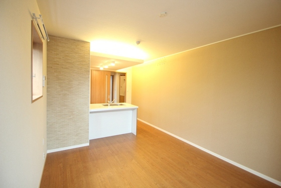 居室・リビング　※別部屋の写真です