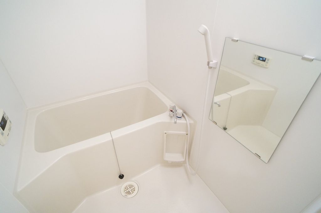 バス・シャワールーム　他号室。参考写真