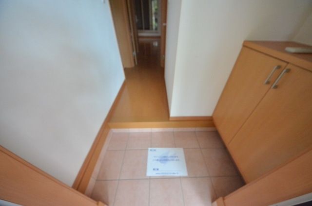 玄関　★お部屋探しは株式会社タウンハウジング東京まで★