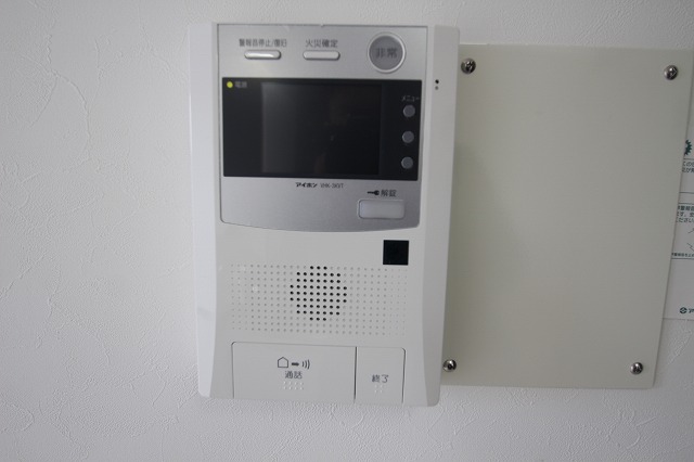 セキュリティ　同物件別号室のものです。