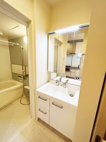 洗面設備　参考写真