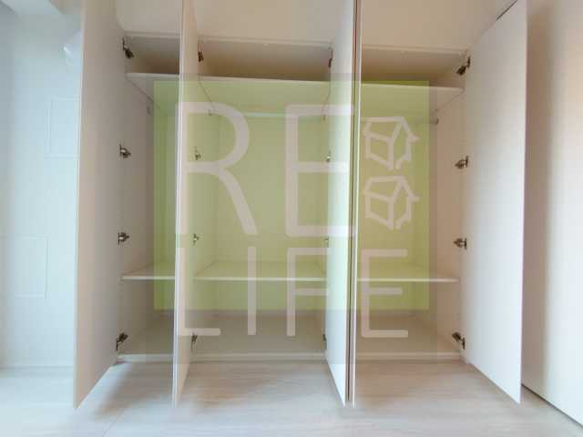 収納　別部屋の画像になります。反転タイプ