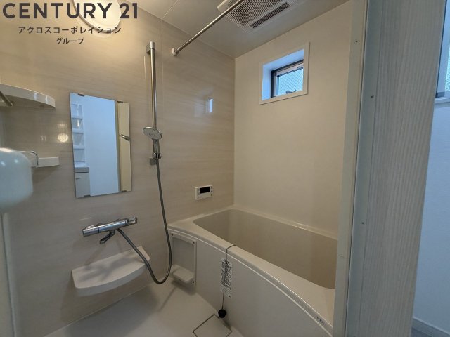 バス・シャワールーム　浴室乾燥あり☆