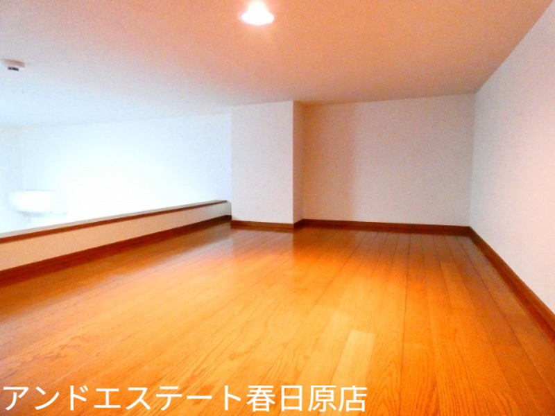 その他部屋・スペース　広いロフトで２部屋感覚