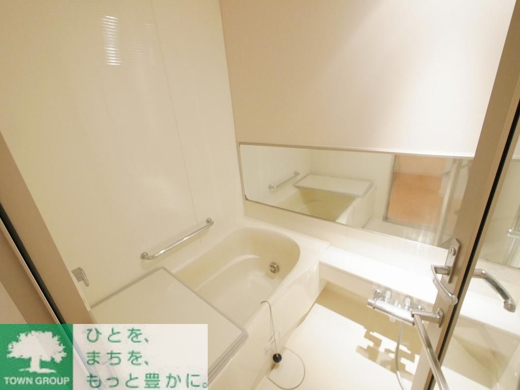 バス・シャワールーム　お部屋探しは株式会社　タウンハウジング　までお気軽にお問合…