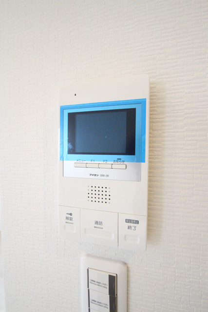 セキュリティ　※反転の間取りの参考写真です。