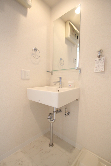 洗面設備　※別室の参考写真の為、現況優先です。