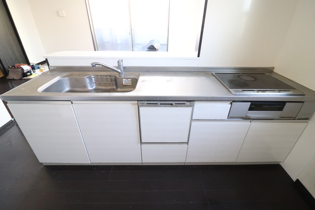 キッチン　システムキッチン　ＩＨコンロ