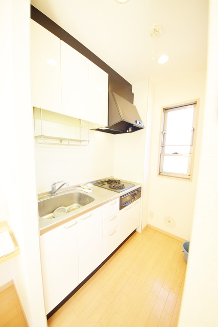 キッチン　～今日はハンバーグにしようかしらぁ～