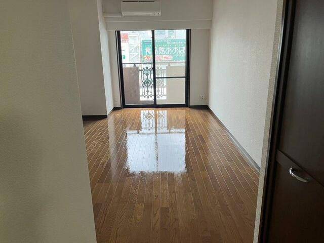 居室・リビング　洋室１０帖