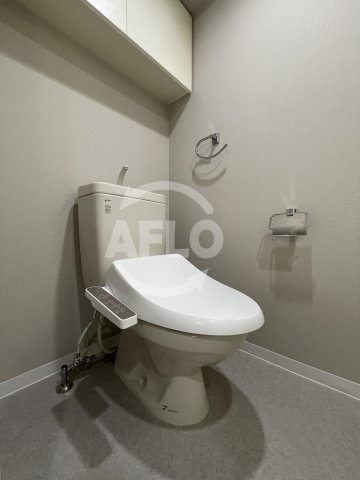 トイレ　アスリート本町リバーウエスト　トイレ