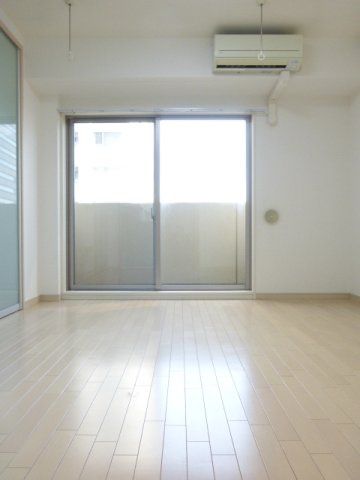 居室・リビング　参考写真です