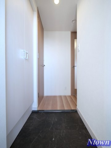 玄関　明るい玄関です