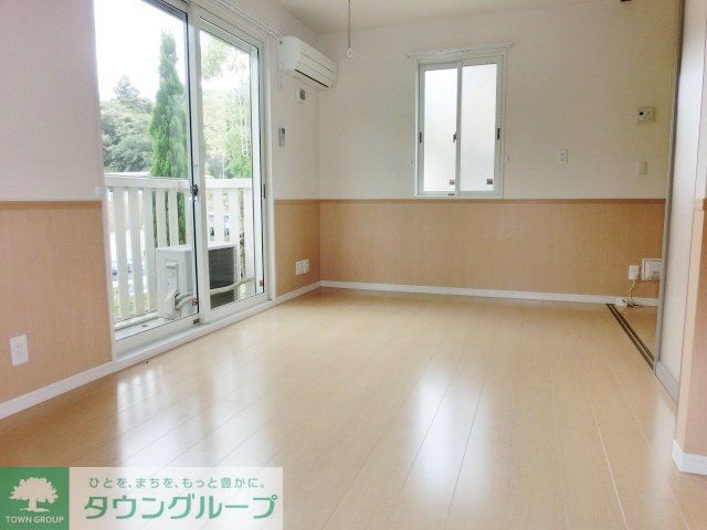 居室・リビング　お問合せはタウンハウジングまで！※現地待合わせ相談可能