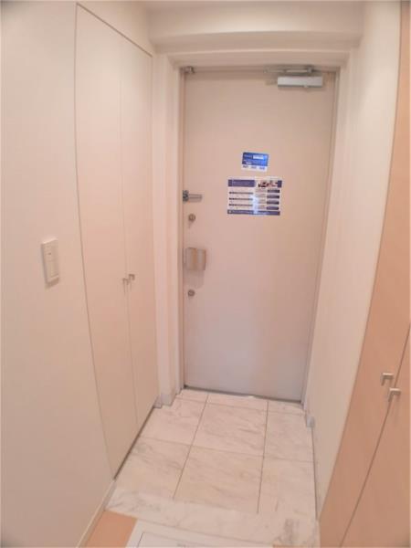 玄関　参考写真