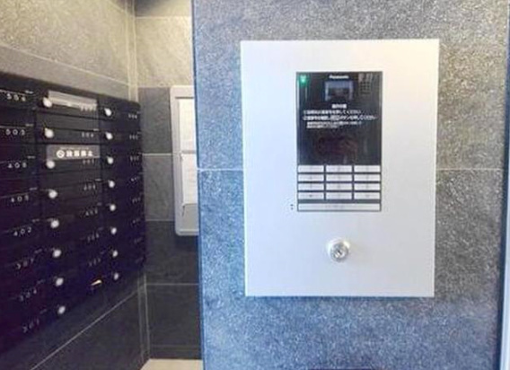 セキュリティ　イート アパートメント ヴェリタス