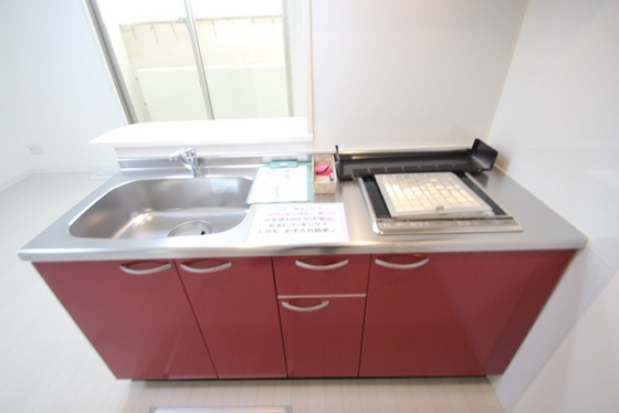 キッチン　※別部屋の写真です