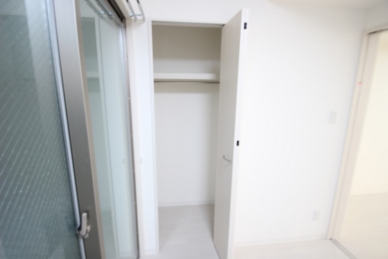収納　※別部屋の写真です