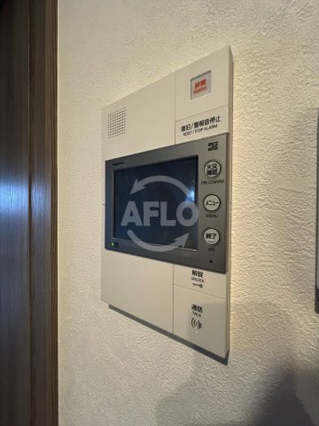 セキュリティ　プレサンスNEO九条ディアシス　モニター付きインターホン