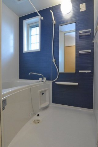 バス・シャワールーム　【グリーンアベニュー　Ｅ】