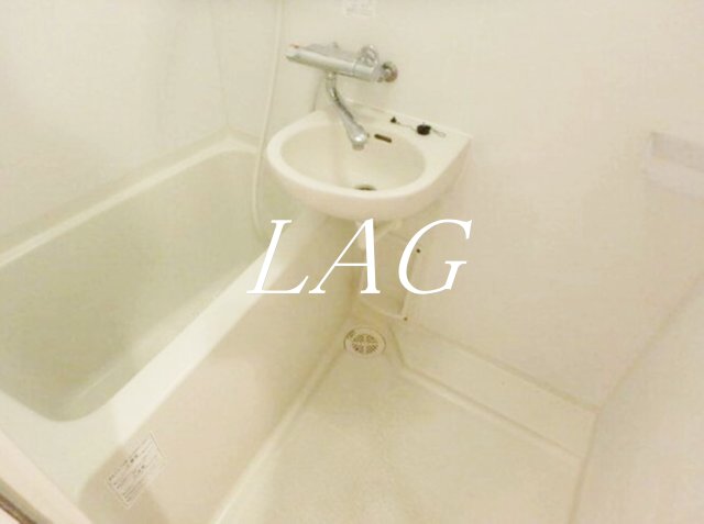 バス・シャワールーム　お風呂です。