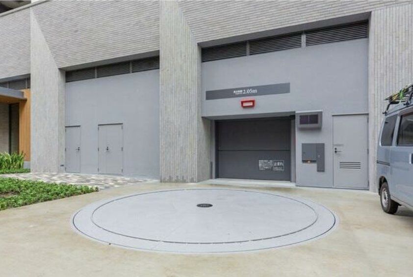 駐車場　駐車場