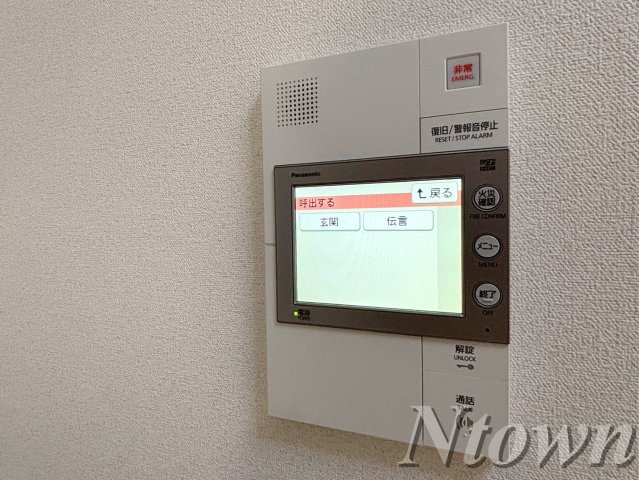 セキュリティ　モニター付きインターホンです