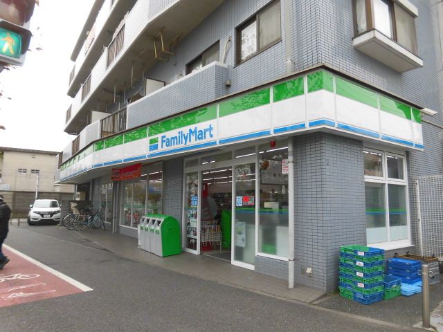 コンビニ　ファミリーマートかさいゴム通り店（コンビニ）まで2091m