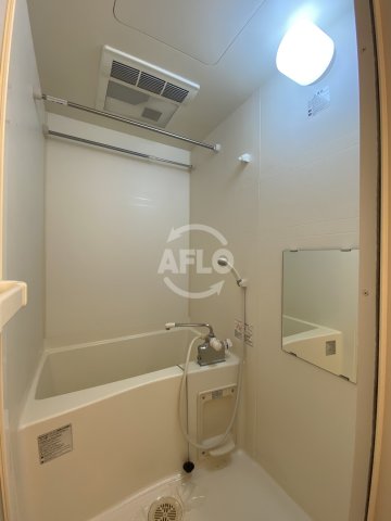 バス・シャワールーム　アーデンタワー靭公園　浴室