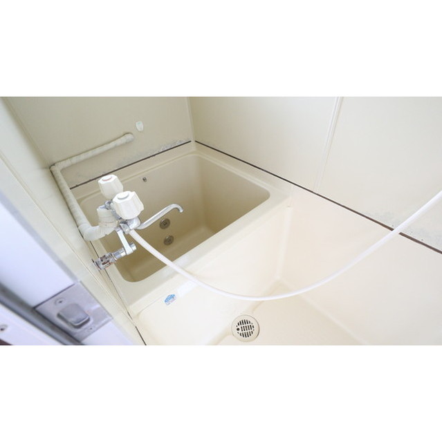 バス・シャワールーム　※隣部屋参考写真