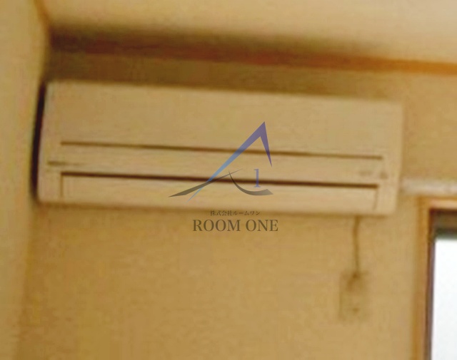 その他　エアコン付きです。