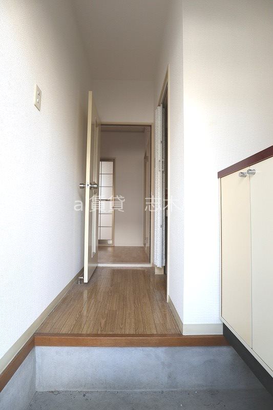 玄関　※別号室写真