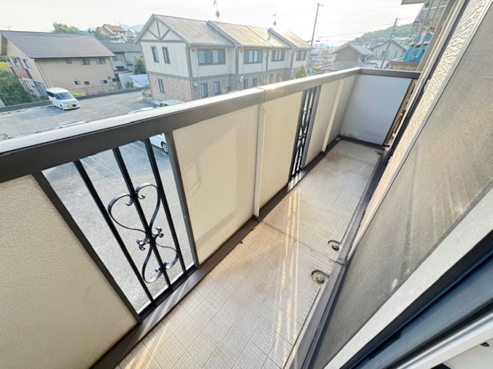 バルコニー　バルコニー