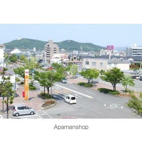 ドラックストア　ディスカウントドラッグ　コスモス宇多津店（ドラッグストア）まで180m