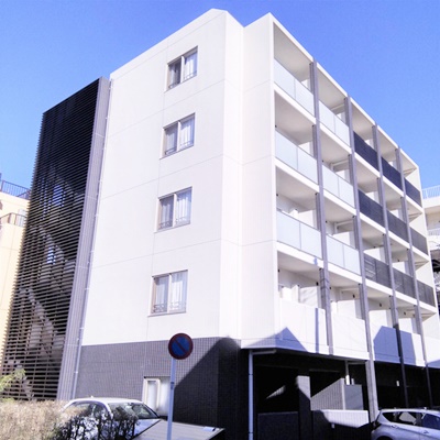 建物外観　【安心のセキュリティ完備♪】南向きの明るいお部屋！！