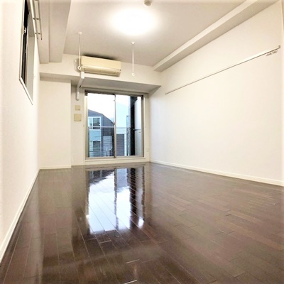 居室・リビング　【安心のセキュリティ完備♪】南向きの明るいお部屋！！