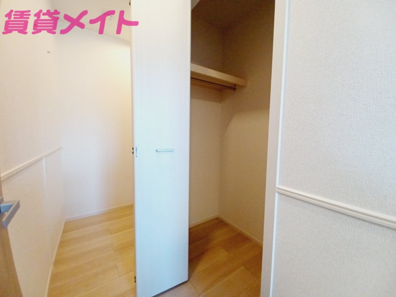 収納　同型別部屋参考写真です