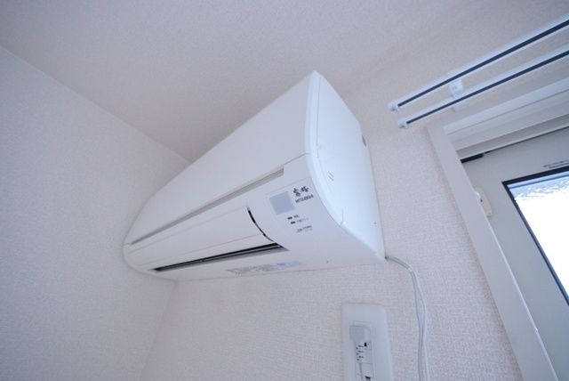 その他　★エアコン★