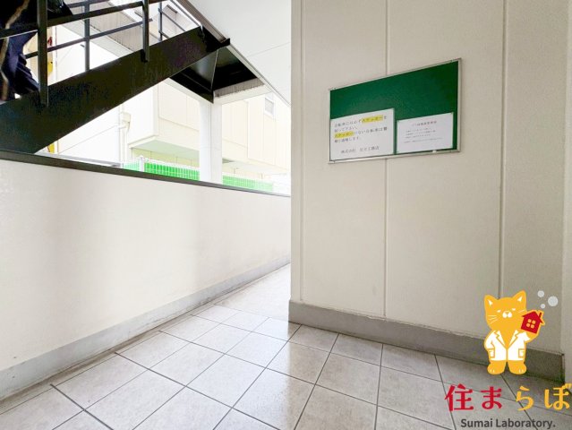 エントランス　共用部の印象も大切に