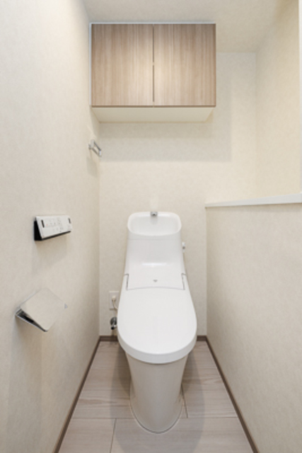 トイレ　※写真は同タイプ住戸です。