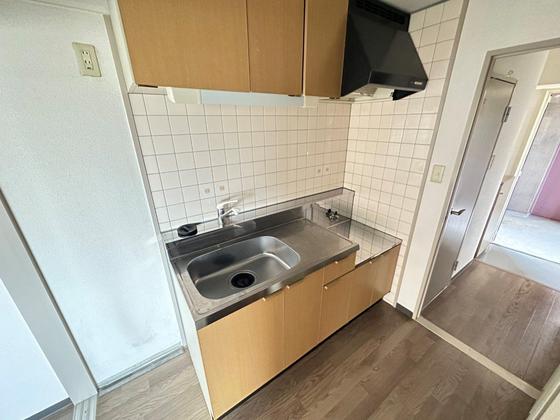 キッチン　※別部屋の写真です