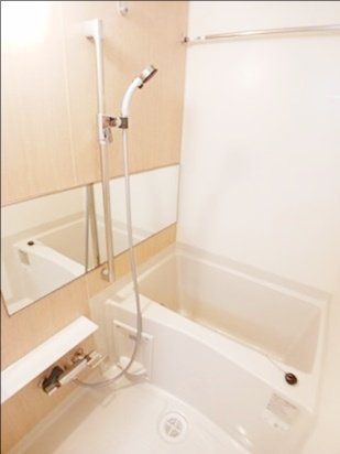 バス・シャワールーム　バス